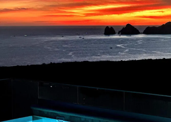 1st Floor Corner Unit With Rooftop Access To The Views In Cabo Apartamento Cabo San Lucas